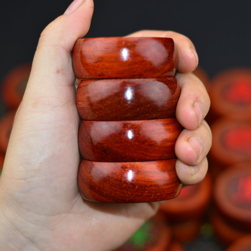 Picture of Safflower pear wooden chess solid wood mahogany chess wooden Chinese chess send single chess piece chess cloth wholesale