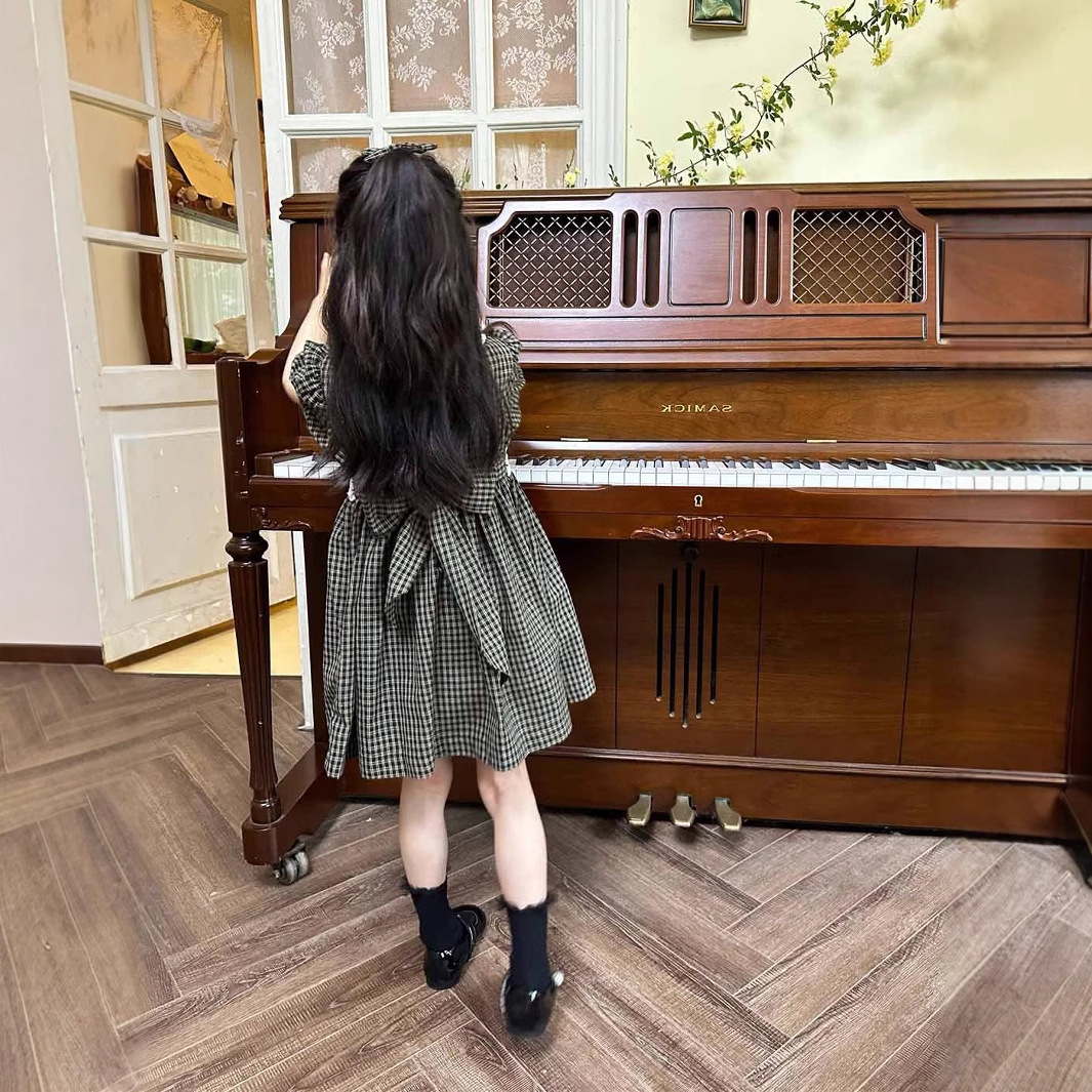 Picture of Girls dress summer new college style small plaid short sleeve dress dress for children a generation of hair
