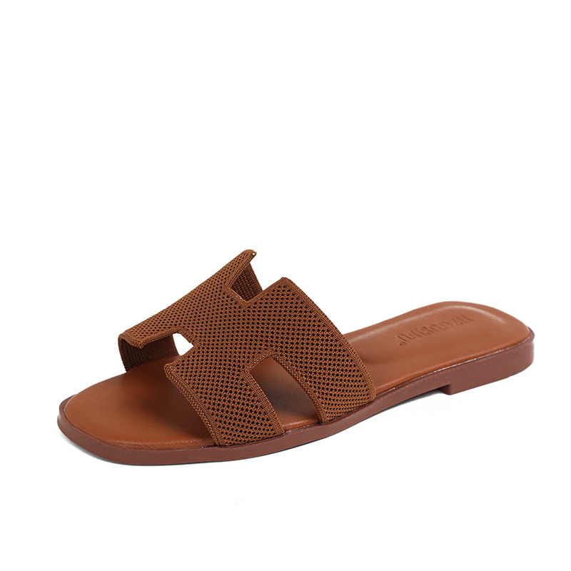Picture of Slippers Women's Outer Wear 2025 New Summer Fashion All-match Flat Slippers Beach Travel Sandals Comfortable