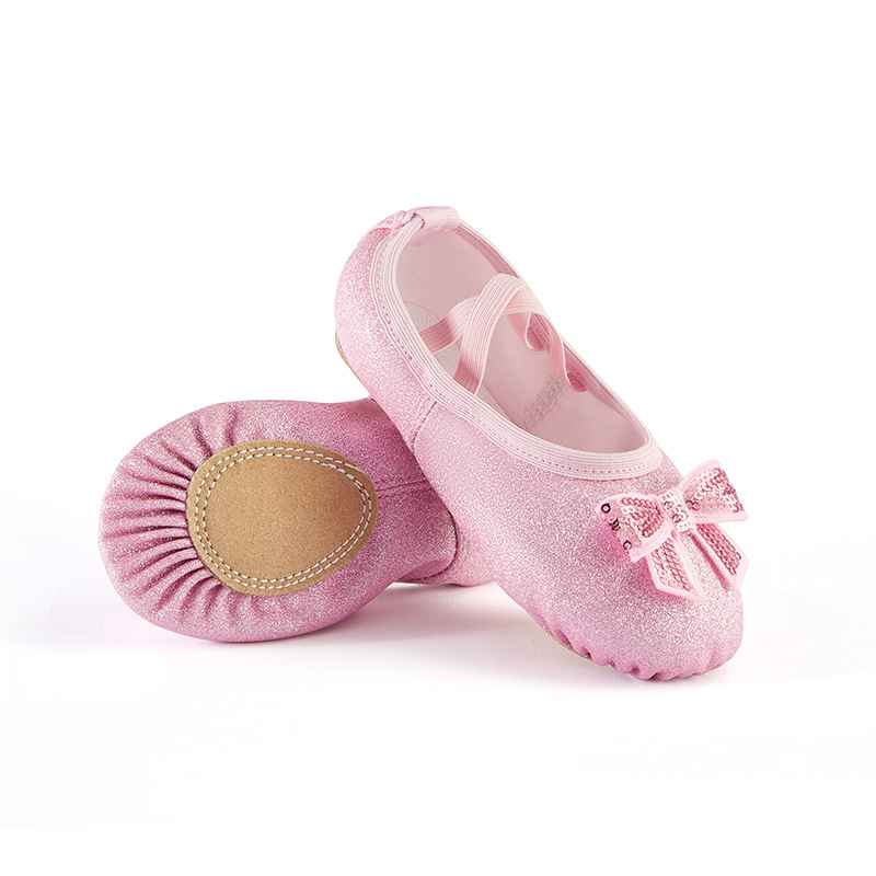 Picture of New Style Dance Shoes Lace-up Free Children's Soft Sole Practice Shoes Korean Style Sequin Bow Ballet Cat Claw Shoes for Girls