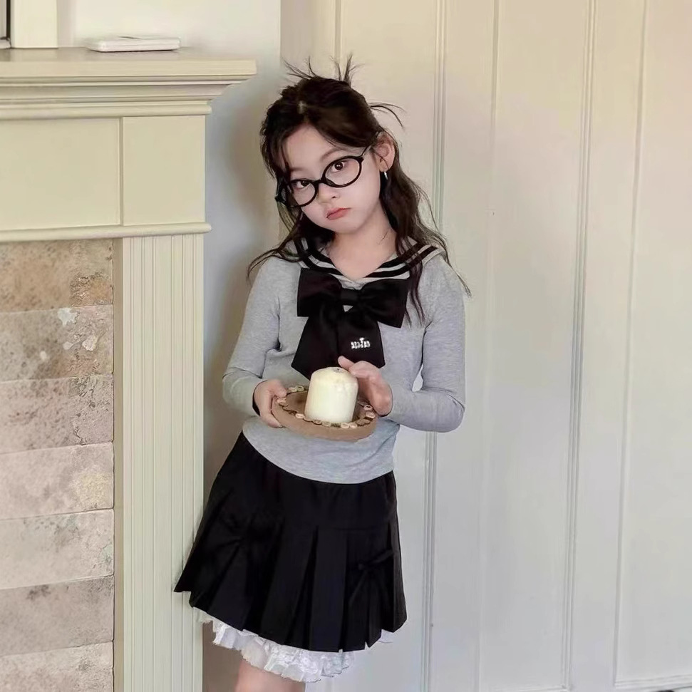 Girls' Korean Style College Style Bow Pleated Skirt Skirt Women's Autumn and Winter Grey Niche Lace Stitching A- Line Skirt