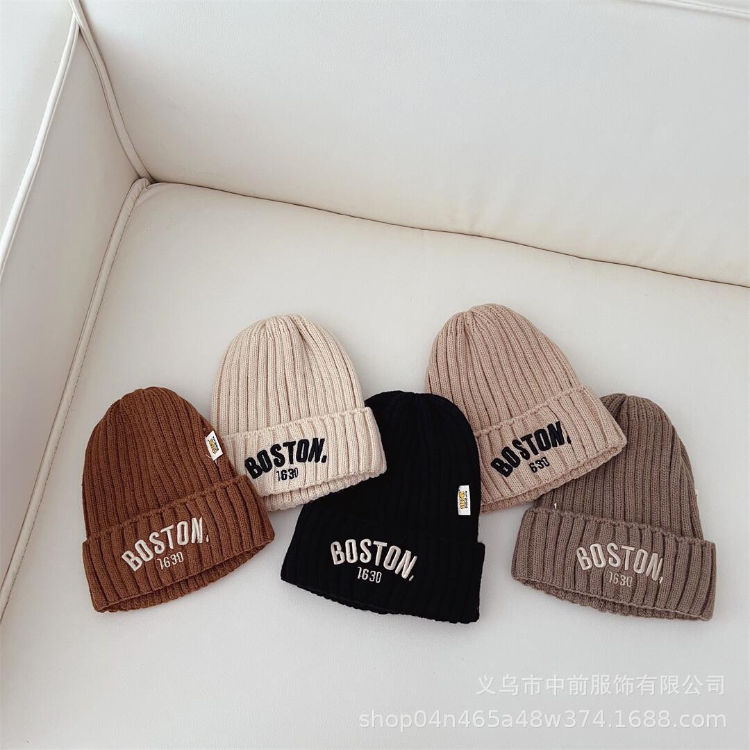 Korean style children's knitted hat personalized letter embroidery pullover hat autumn and winter boys and girls baby warm all-match wool hat