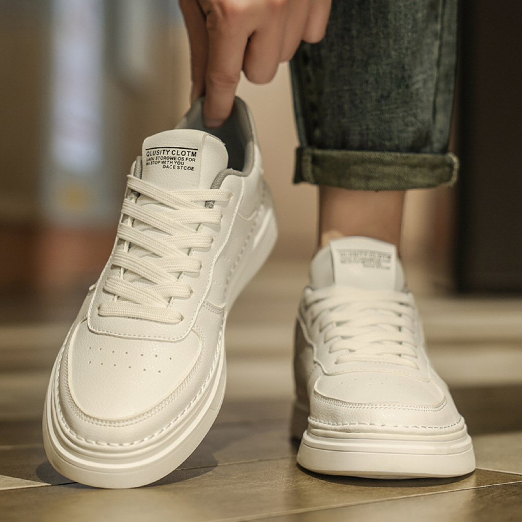 White Shoes for Men, Summer Breathable Shoes, Men's Casual Leather Shoes, Versatile Sneakers for Men, Sporty, Breathable and Comfortable