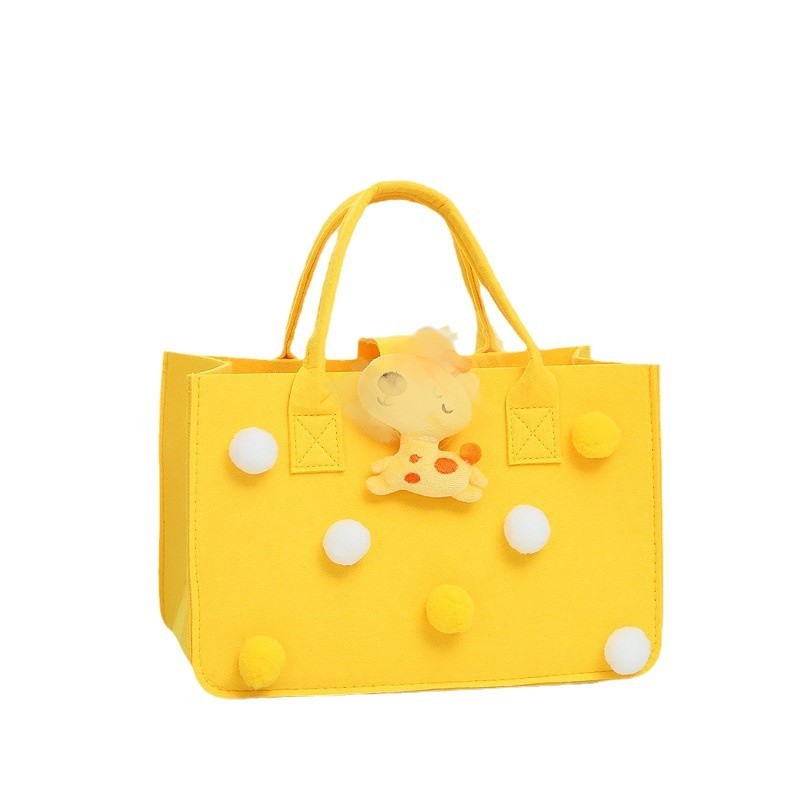 Picture of Felt Bag Custom Accompanying Gift Cartoon Felt Handbag One-year-old Hundred-day Banquet Handmade Felt Handbag Gift Bag