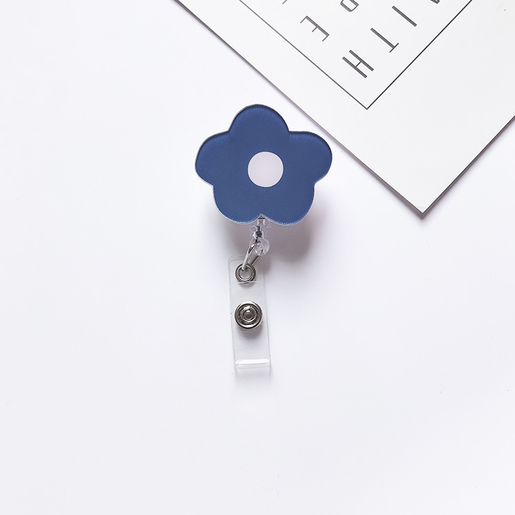 Picture of Retractable Easy Pull Buckle Cartoon Simple Small Flower ID Card Set Buckle Doctor Nurse Breast Card Work Card Clip
