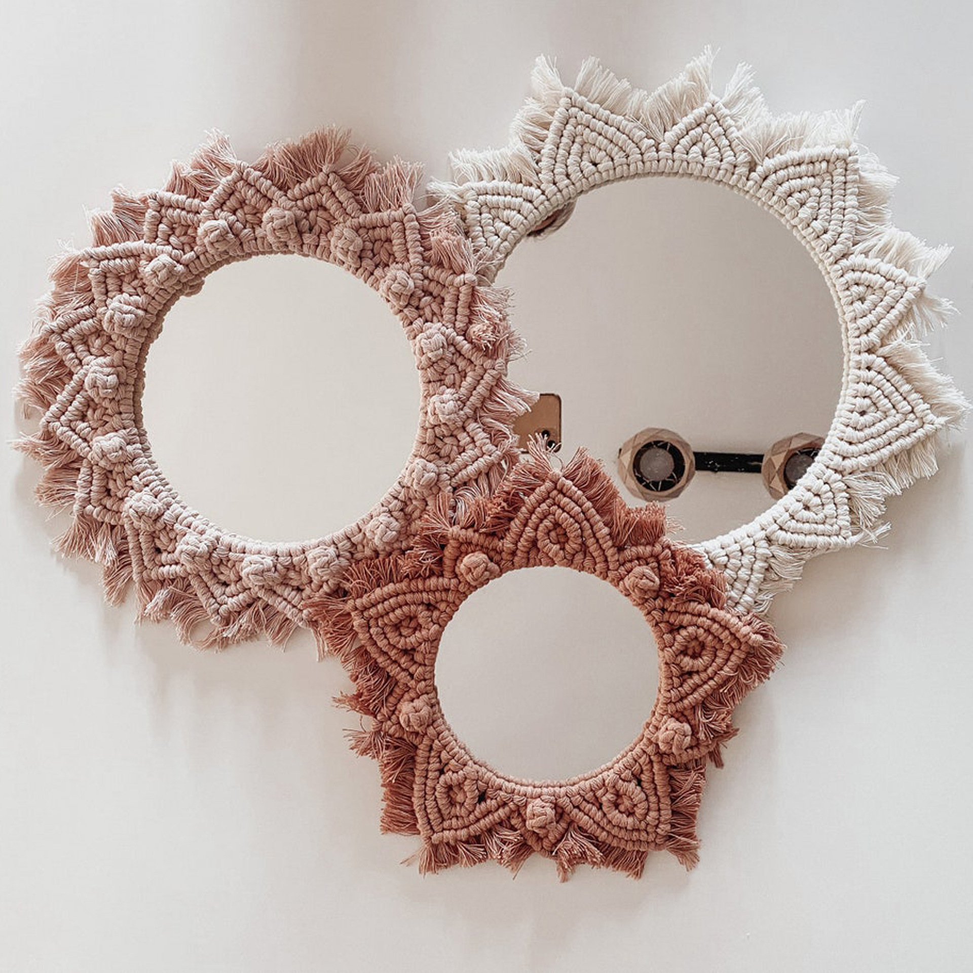 Nordic Style Home Decoration Homestay Entrance Wall Decoration Tassel Makeup Mirror Bohemian Mirror Amazon Supply