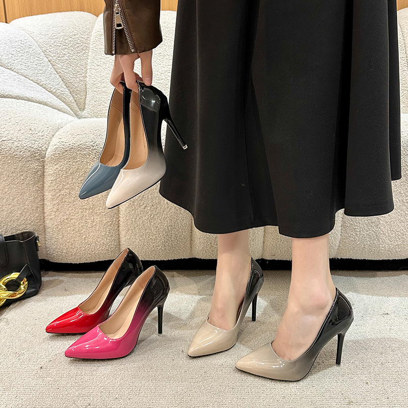 High-heeled shoes women's 2025 spring new plus size heels high sense temperament gradient pointed 4243