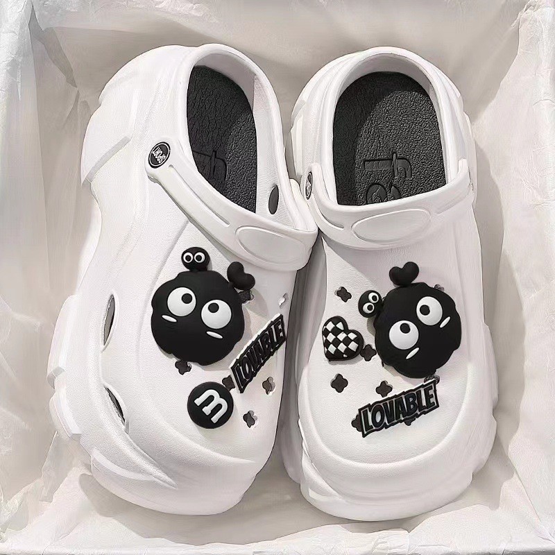Picture of Baotou EVA hole shoes in 2025 new fashion and versatility student comfortable and casual two-wear non-slip slippers for women's summer