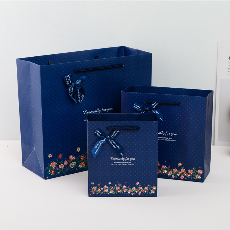 Father's Day Gift Bag Hand Gift Bag Gift Bag Floral Bag Back Gift Bag Clothing Handbag Paper Bag Premium Sense