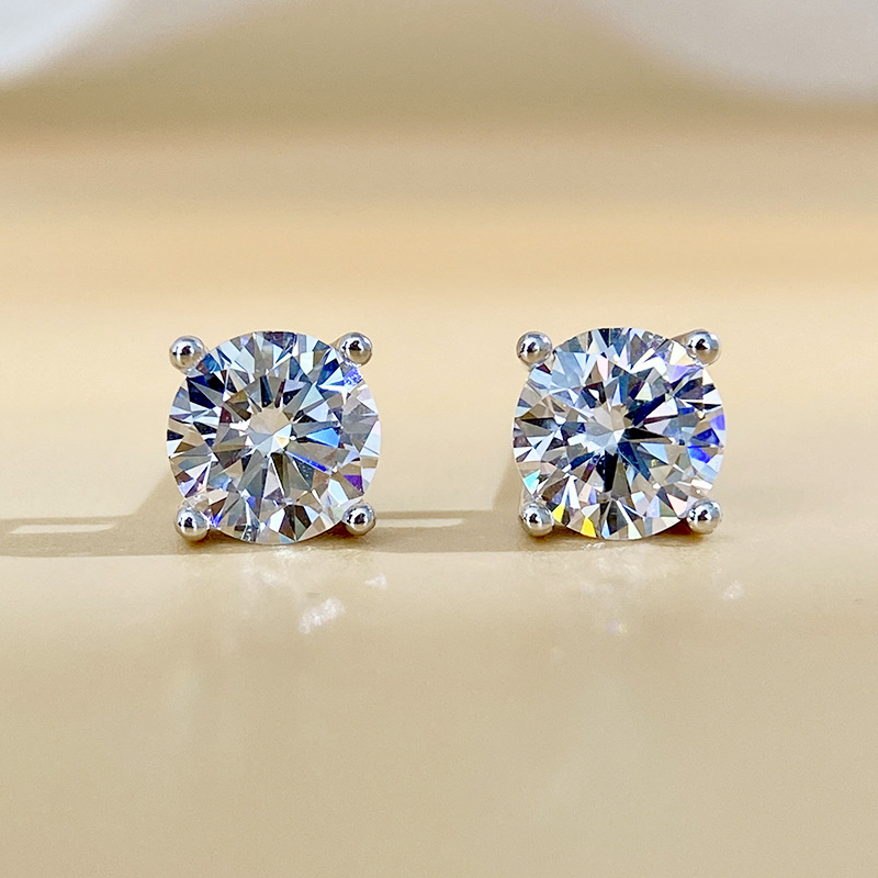 Moissanite Earrings for Men and Women, S925 Sterling Silver Ear Studs, Classic Four-Prong Cultured Ear Studs, Tk Cross-Border