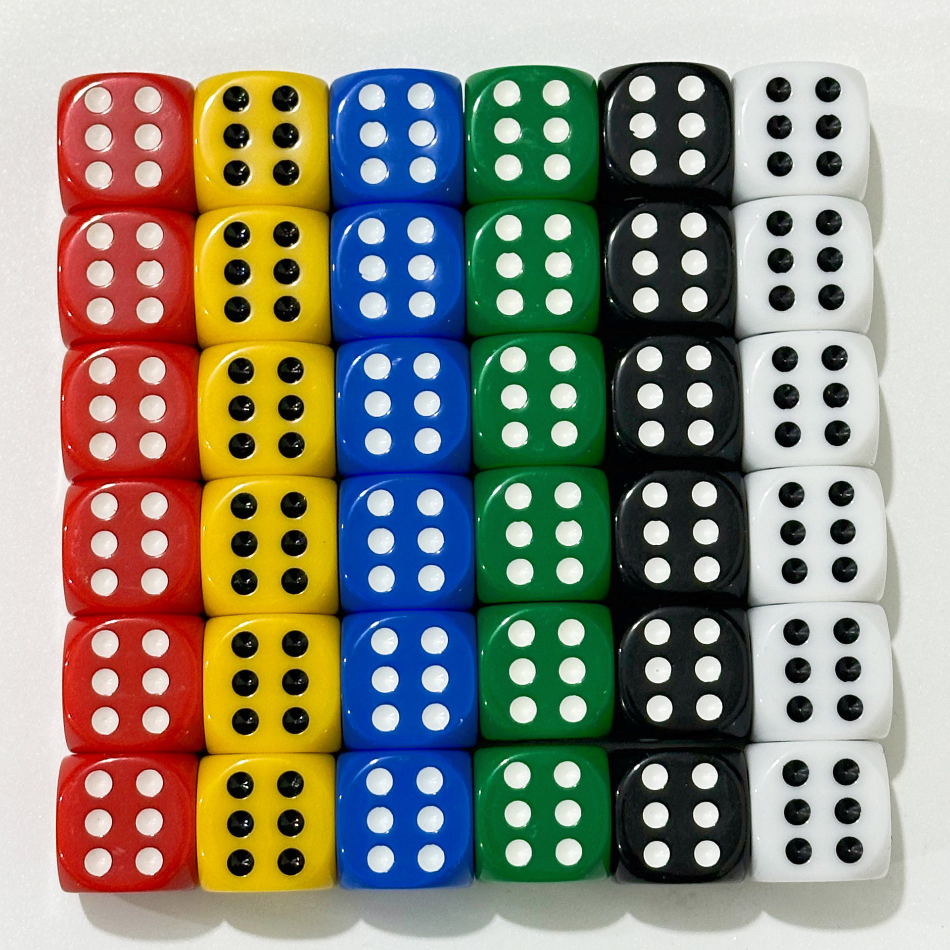 Picture of Spot wholesale 25mm rounded solid color color dice sieve throw