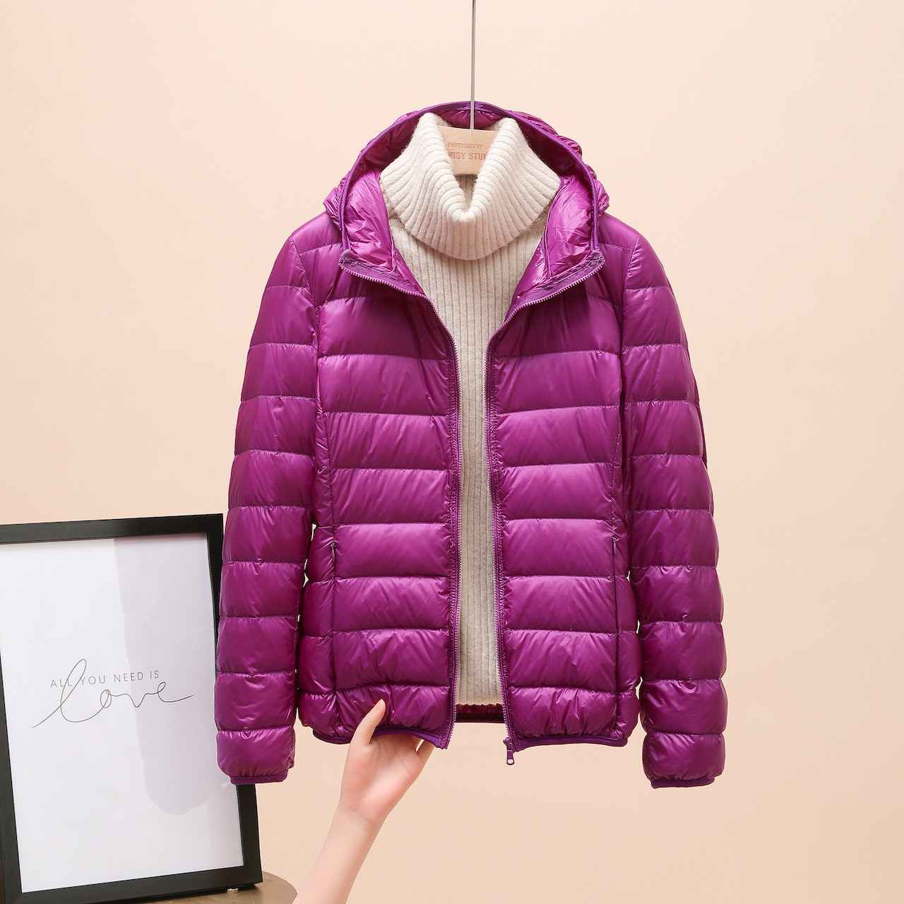 Picture of European Down Jacket Women's 2025 New Short Lightweight Thickened Warm Slim Korean Style White Duck Down Fashion Jacket