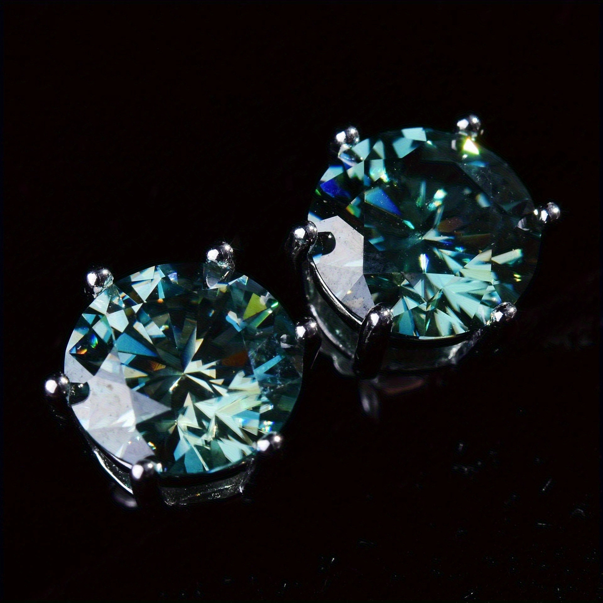 Picture of Factory in stock S925 Sterling Silver Blue Green Mosan Diamond Classic Six-claw Earrings Women's Earrings Cross-border Direct Selling High-level Sense