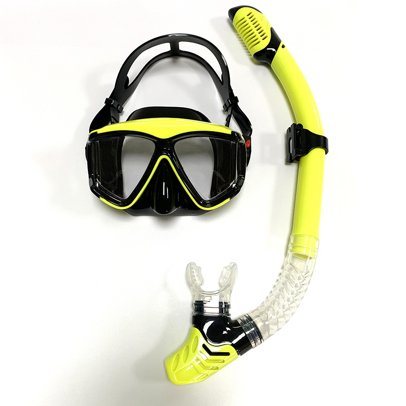 Picture of Cross-Border Snorkeling Set, Adult Diving Goggles Equipment, Large-Frame Silicone Mask, Can Be Equipped with Myopia Lenses, Snorkeling Mask