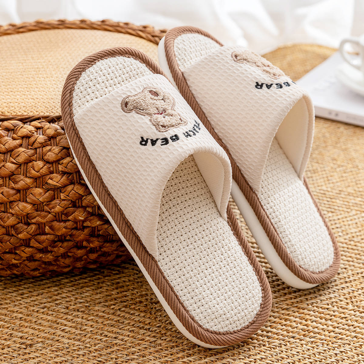 Cartoon opening slippers linen slippers men's spring and autumn indoor home silent residence four seasons cotton linen slippers women winter and summer