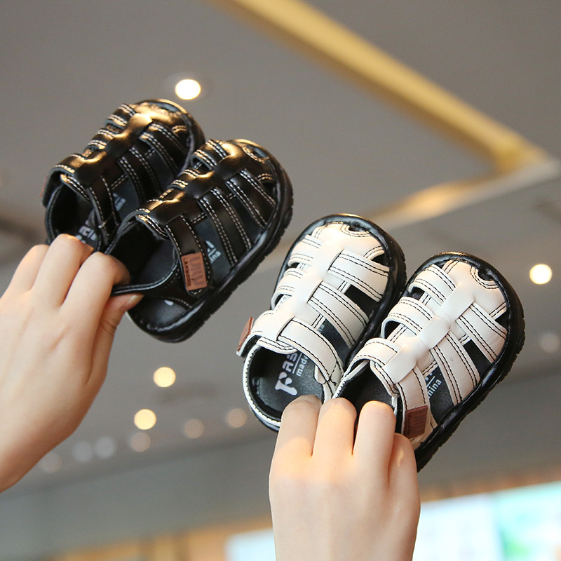 2025 New Men's Baby Sandals Summer Baotou Soft Sole Non-slip Women's Baby Toddler Shoes 0-1-2 Years Old Call Shoes