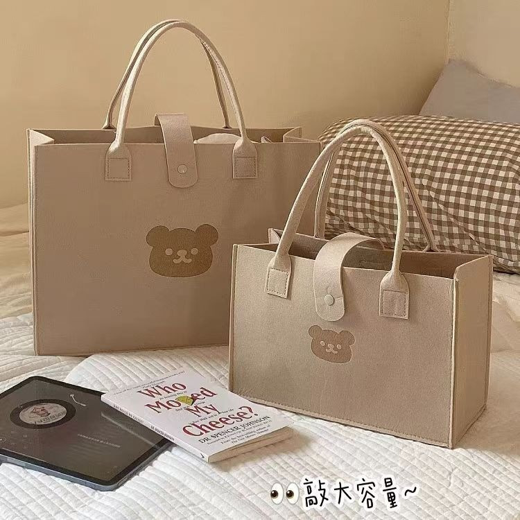 Versatile cute bear felt large capacity mommy bag commuter bag tote bag souvenir handbag manufacturer storage