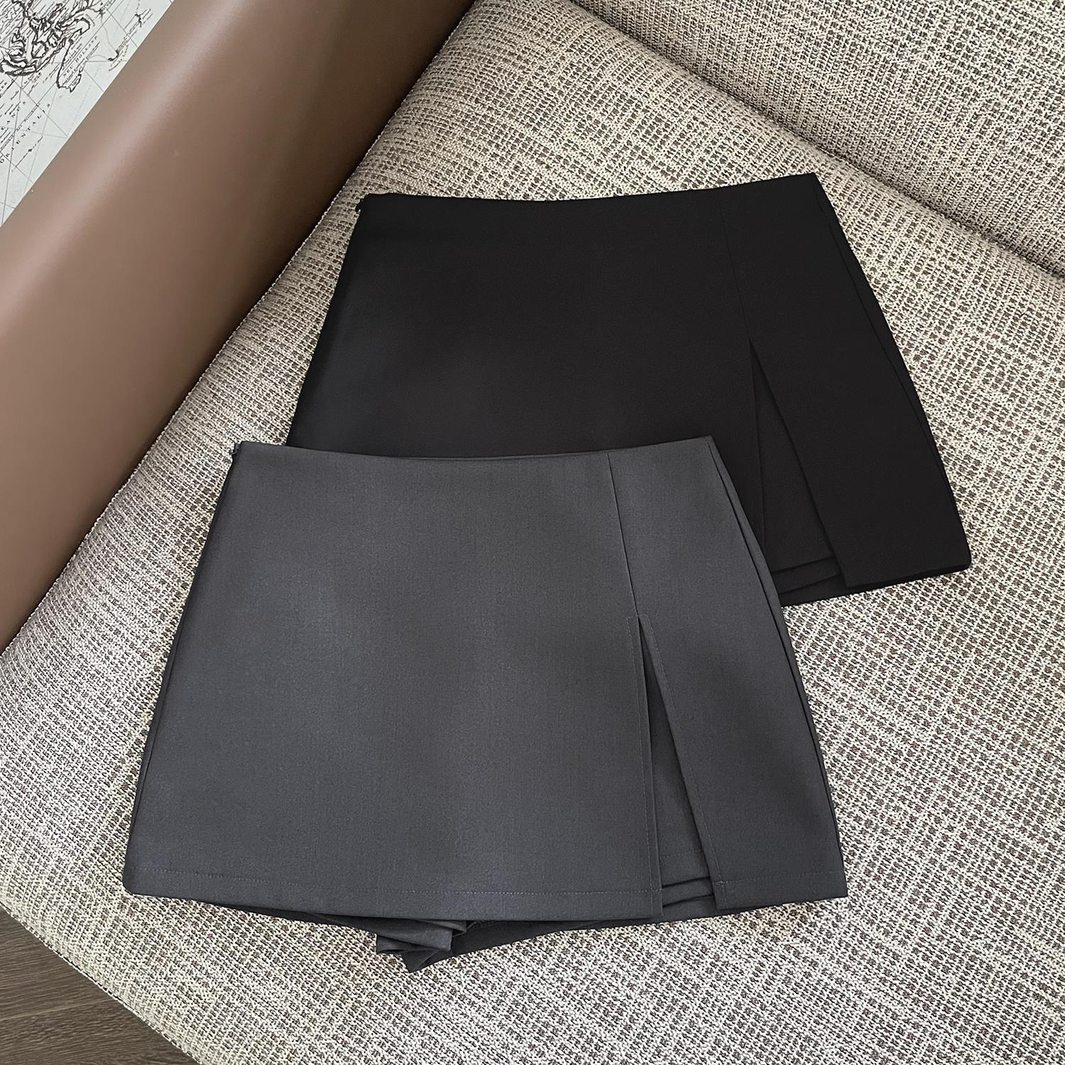 Large size fat mm skirt female spring hot girl A-line skirt high waist slimming slit gray suit skirt female black short skirt