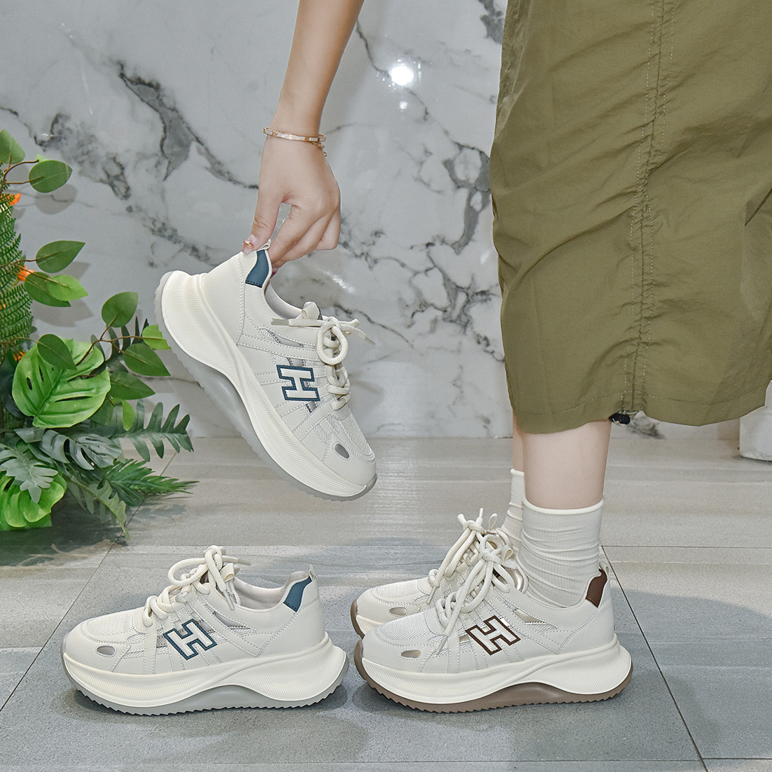 Torre Shoes Women's 2024 Round Head Thick Bottom Lace-up Casual Shoes Sports Style White Shoes Mesh Travel Shoes for Entity