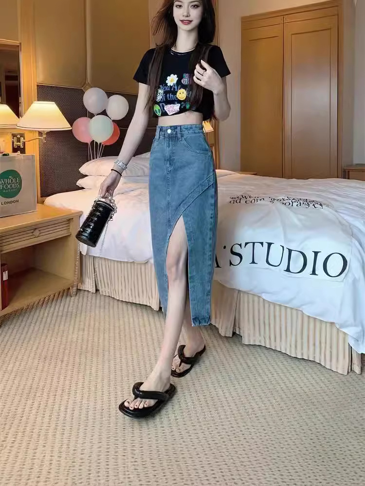 Designed Slit Denim Skirt for Women Summer New Style Asymmetrical Retro Elegant High Waist Slim Versatile Mid-Length Skirt