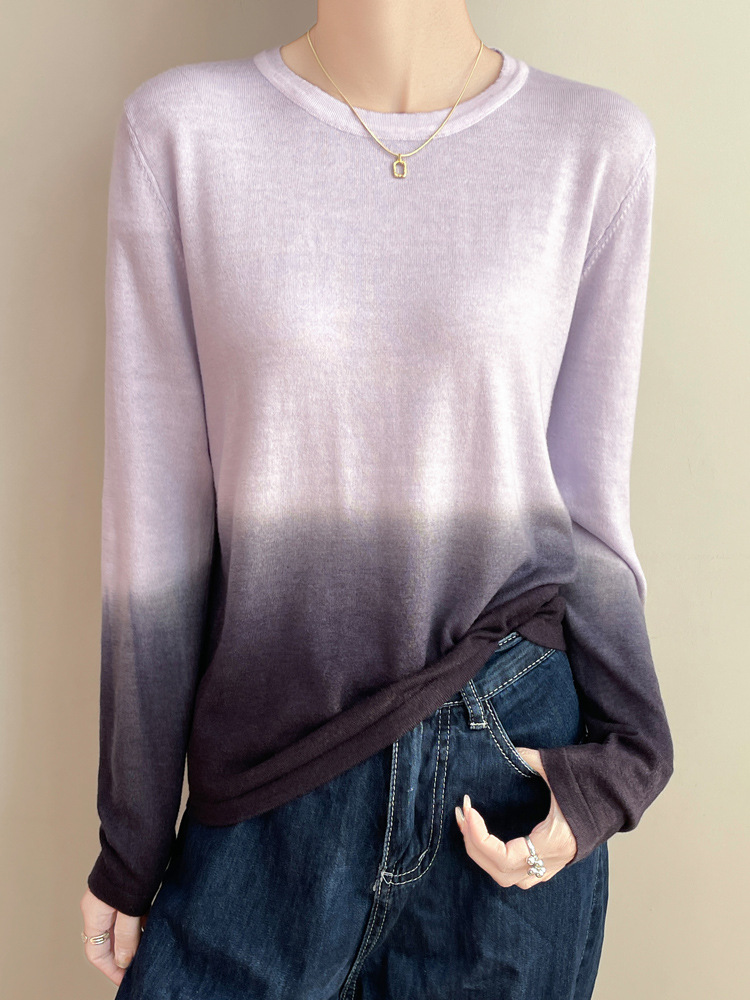 Spring 2025 New Round Neck Sweater Women's Gradient Loose Pullover Design Sense Base Shirt for Women