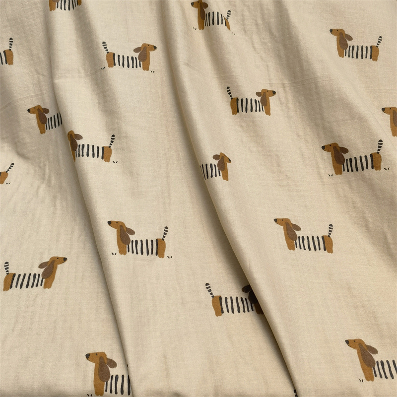 2.5 door double gauze non-fluorescent cartoon dachshund pure cotton baby fabric bedding home clothing fabric