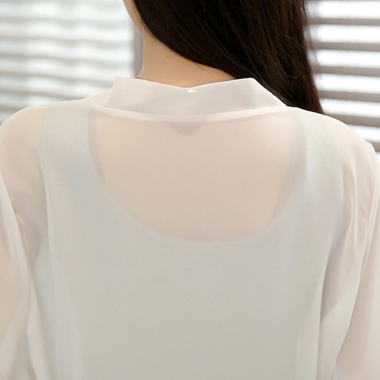 Picture of 2025 Summer Sun Protection Clothing Women's Summer Thin Chiffon Cardigan Small Shawl Loose Short Short Jacket Fashionable and Easiest for Match