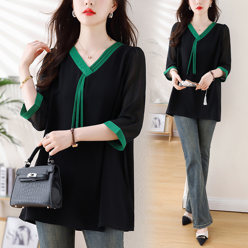Picture of 2025 New Fat Plus Size Loose Chiffon T-shirt Shirt Women's Flesh Covering Slim Fashionable V-neck Contrast Color Short Sleeve Top