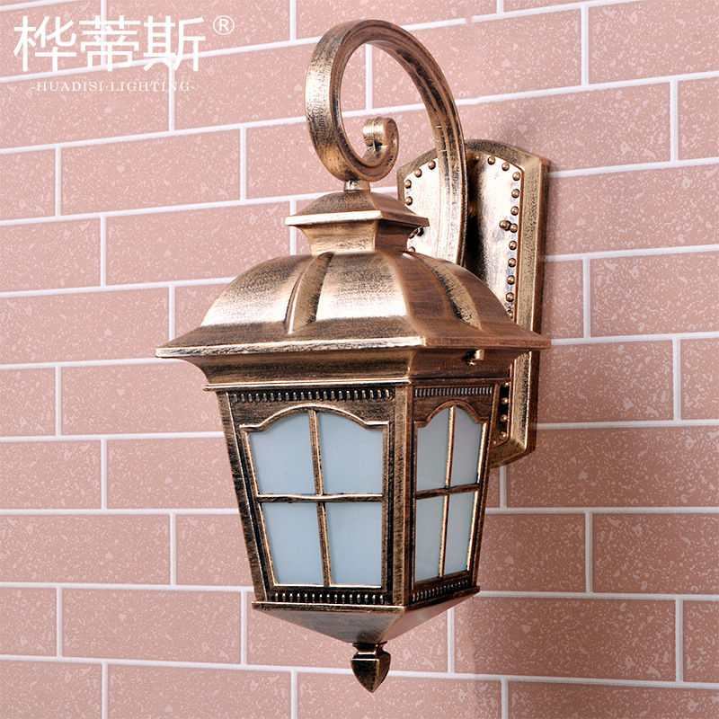 American European Retro Simple Modern Outdoor Waterproof Wall Lamp Living Room Balcony Aisle Corridor Garden Courtyard