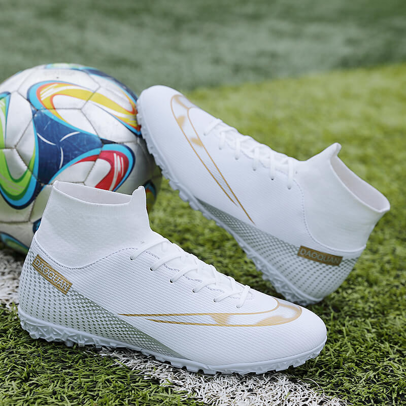Summer and Autumn Football Shoes for Boys and Girls, High-Top Broken Nails, Long Spikes, Competition Shoes, Fashionable Sports Shoes, Football Shoes, Children's Shoes