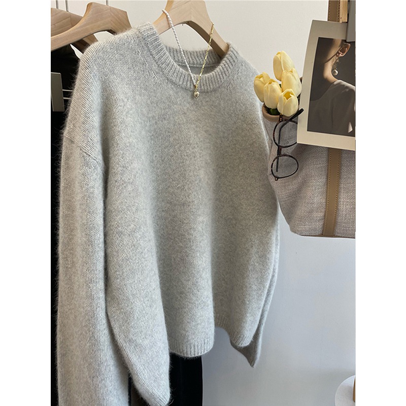 Raccoon velvet gray pullover women's winter 2024 new popular lazy style soft glutinous sweater bottoming inner wear