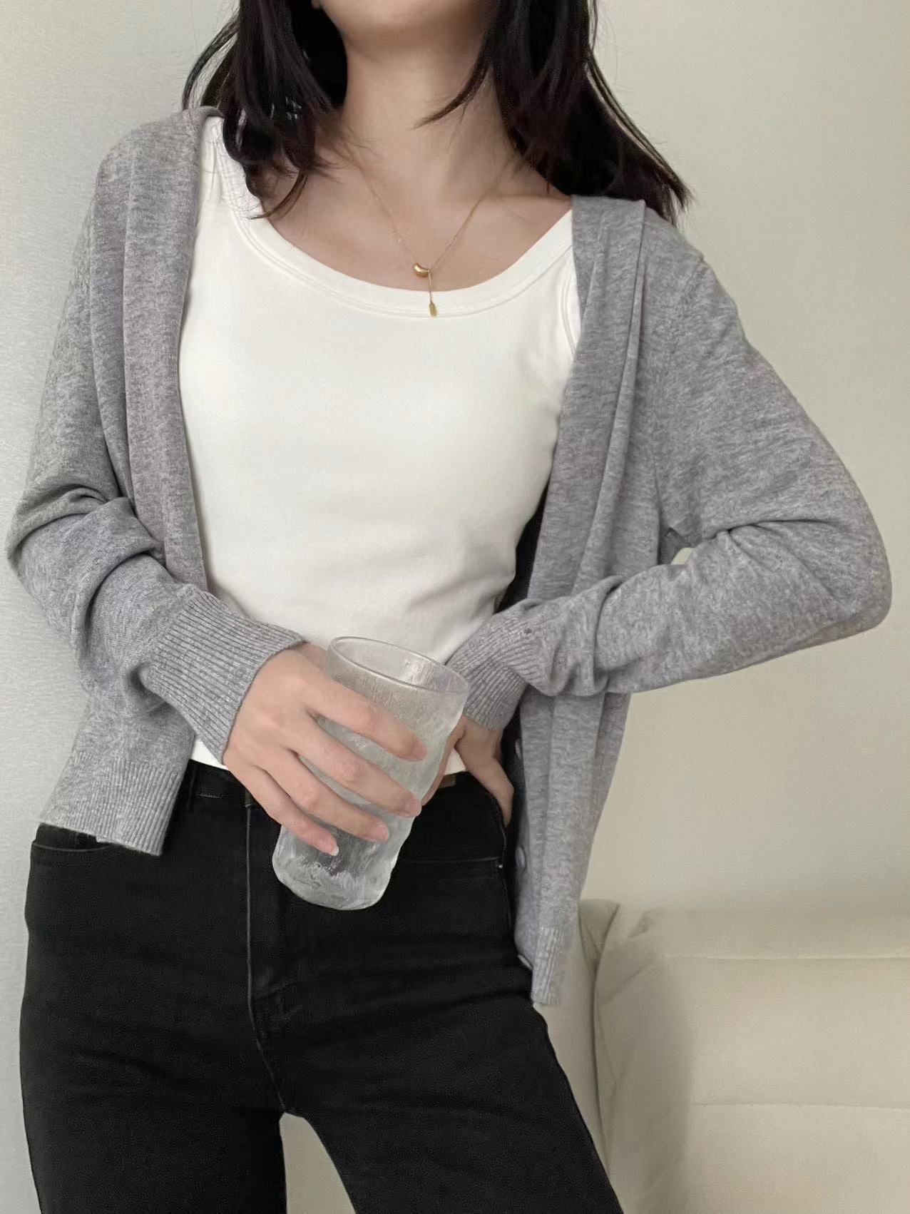 Picture of V-neck single-breasted knitted cardigan women's solid color sweater women's coat autumn and winter New lazy style loose coat women