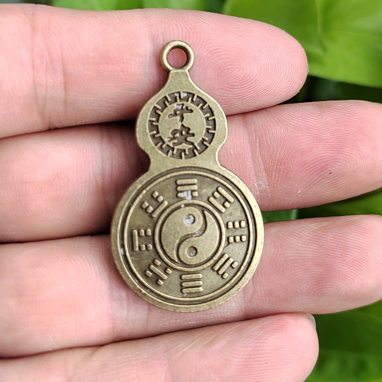 Picture of Pure Brass Baifu Ping An Tai Chi gossip small gourd keychain pendant pure copper small pendant pendant factory wholesale