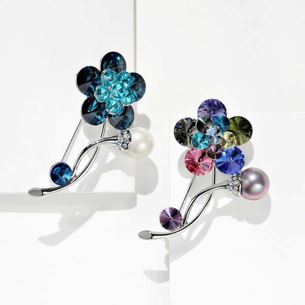 Picture of Sky Luxury Jewelry High-end Brand Light Luxury High-end Shijia Crystal Flower Brooch Simple All-match Pin Shawl Buckle