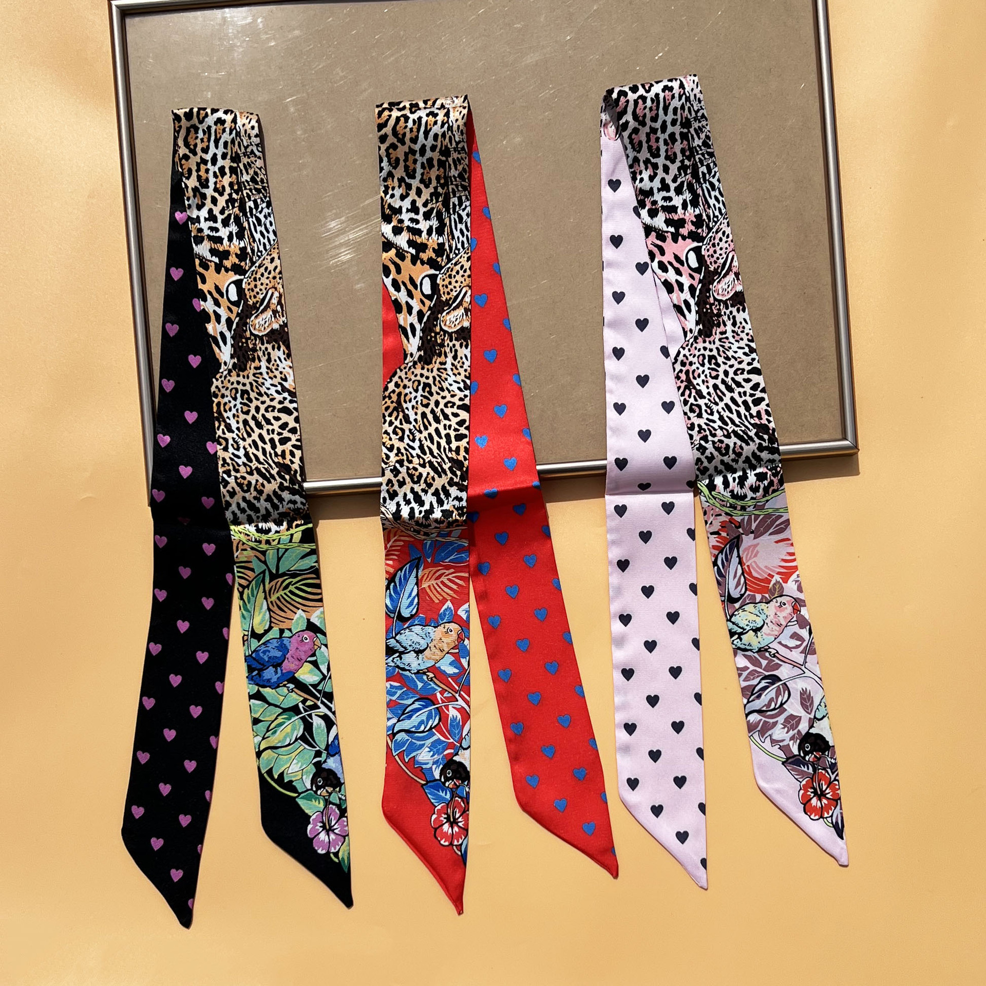 Hangzhou silk spring and summer Korean style versatile cute little love scarf scarf scarf tie bag ribbon decorative handle