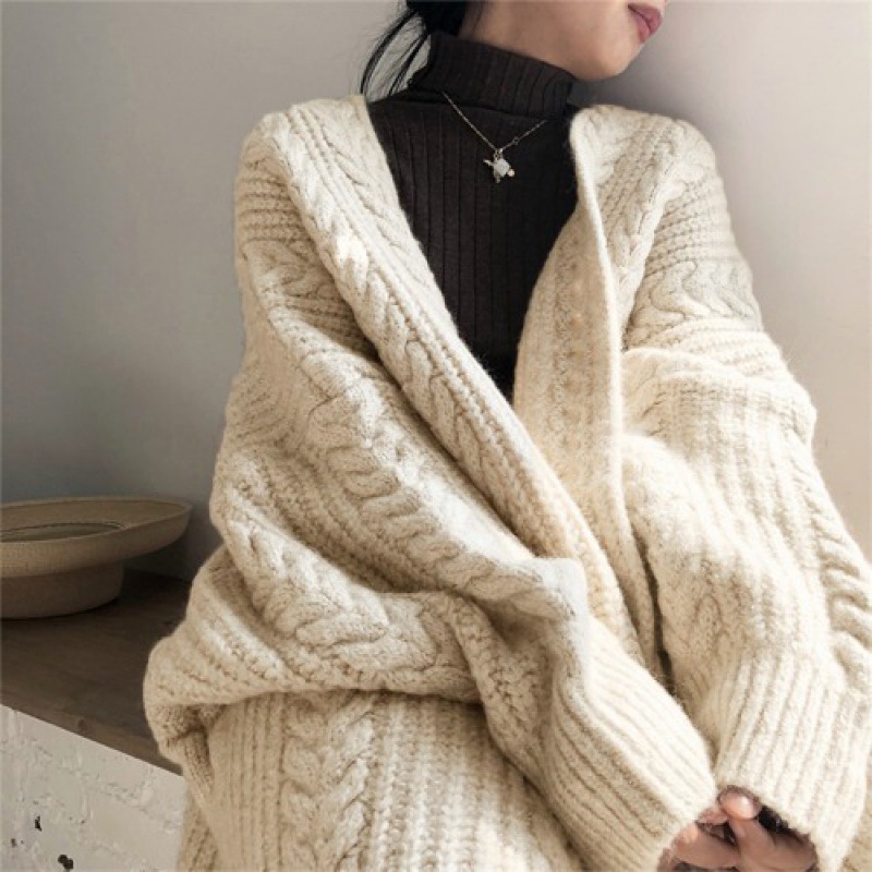 Picture of New Outer Knitted Cardigan 2025 Retro Fashion Simple Thickeneded Loose Twist Long Sweater Jacket for Women