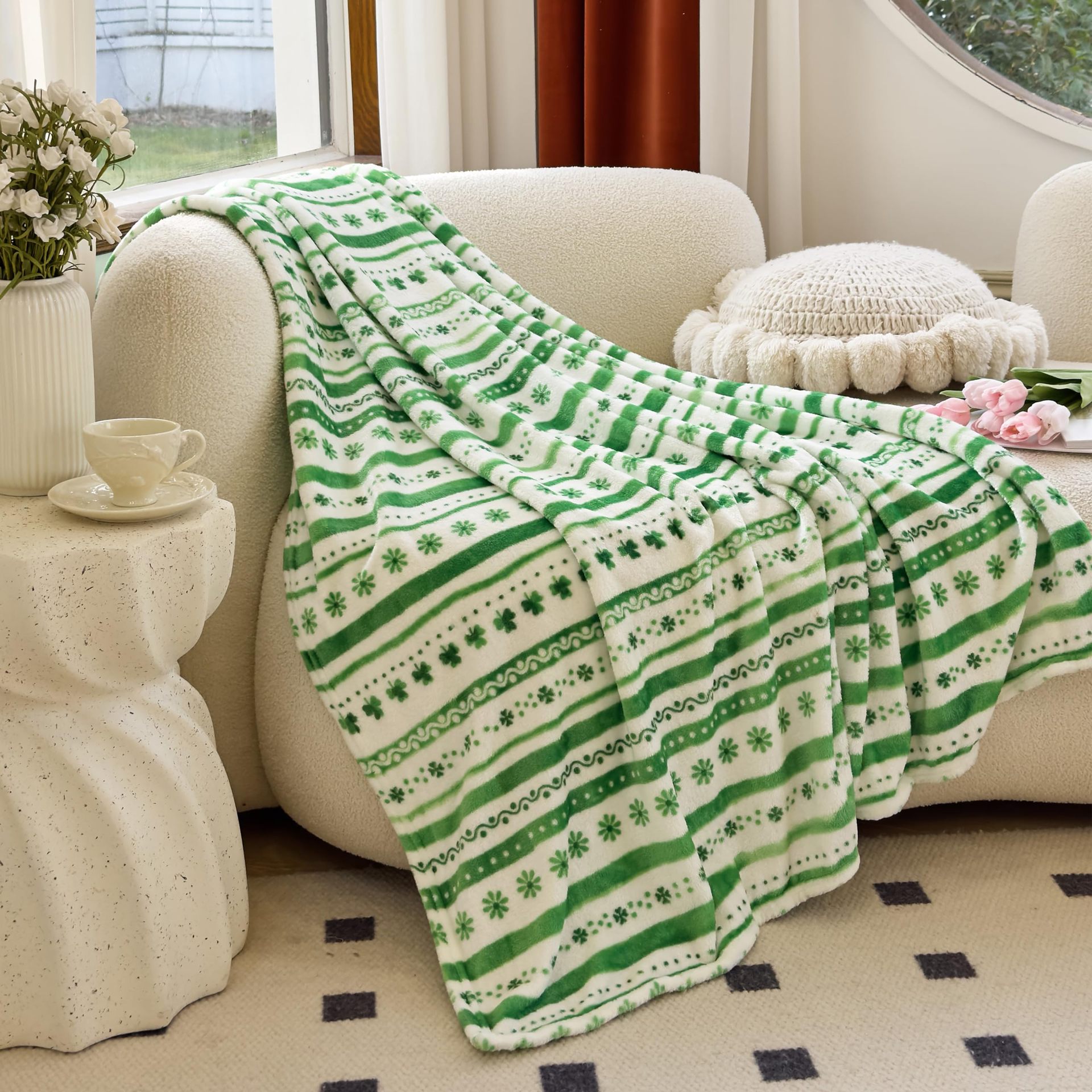 Picture of Christmas atmosphere winter snowman blanket soft and comfortable flannel warm home essential blanket holiday gift