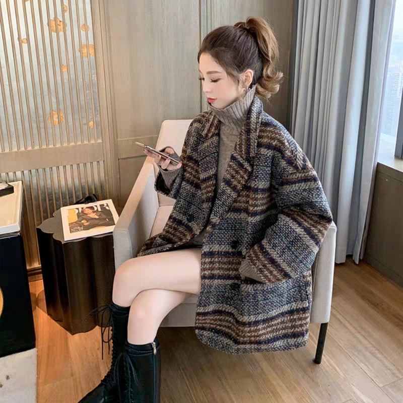 Picture of brown suit coat women's 2025 autumn and winter new popular small plaid tweed long woolen coat