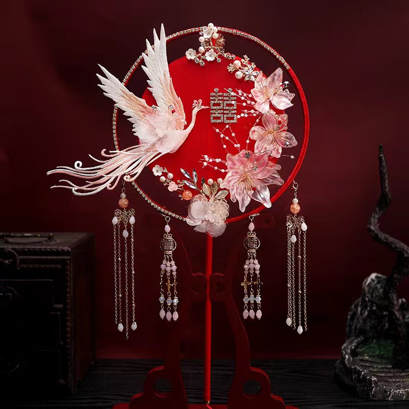 Round fan antique bridal round fan wedding finished round fan material DIY Xiuhe fan wholesale