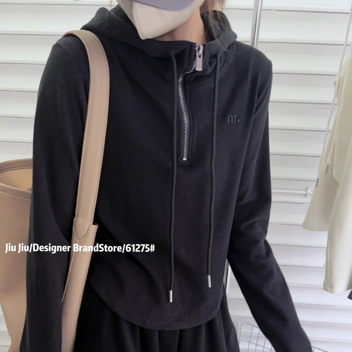 Design Sense Niche Embroidered Fleece Base Shirt Women's Inner Wear Autumn and Winter 2023 New T-Shirt Hooded Half Zip Top