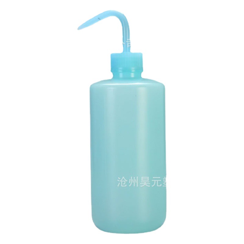 Curved mouth fleshy watering kettle 500ml squeeze watering kettle fleshy micro landscape kettle plastic bottle