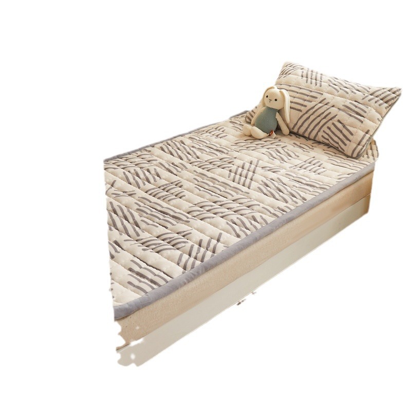 Picture of Milk Velvet Mattress Home Foldableing Soft Cushion Student Bedding Three-Piece Set Printed Dormitory Mat Special Single Mattress