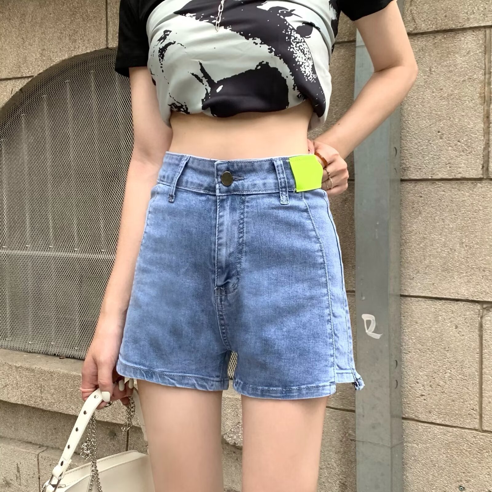 Denim Shorts Women's Summer Thin 2024 New Retro High Waist Slimming Design All-match A- line Hot Pants