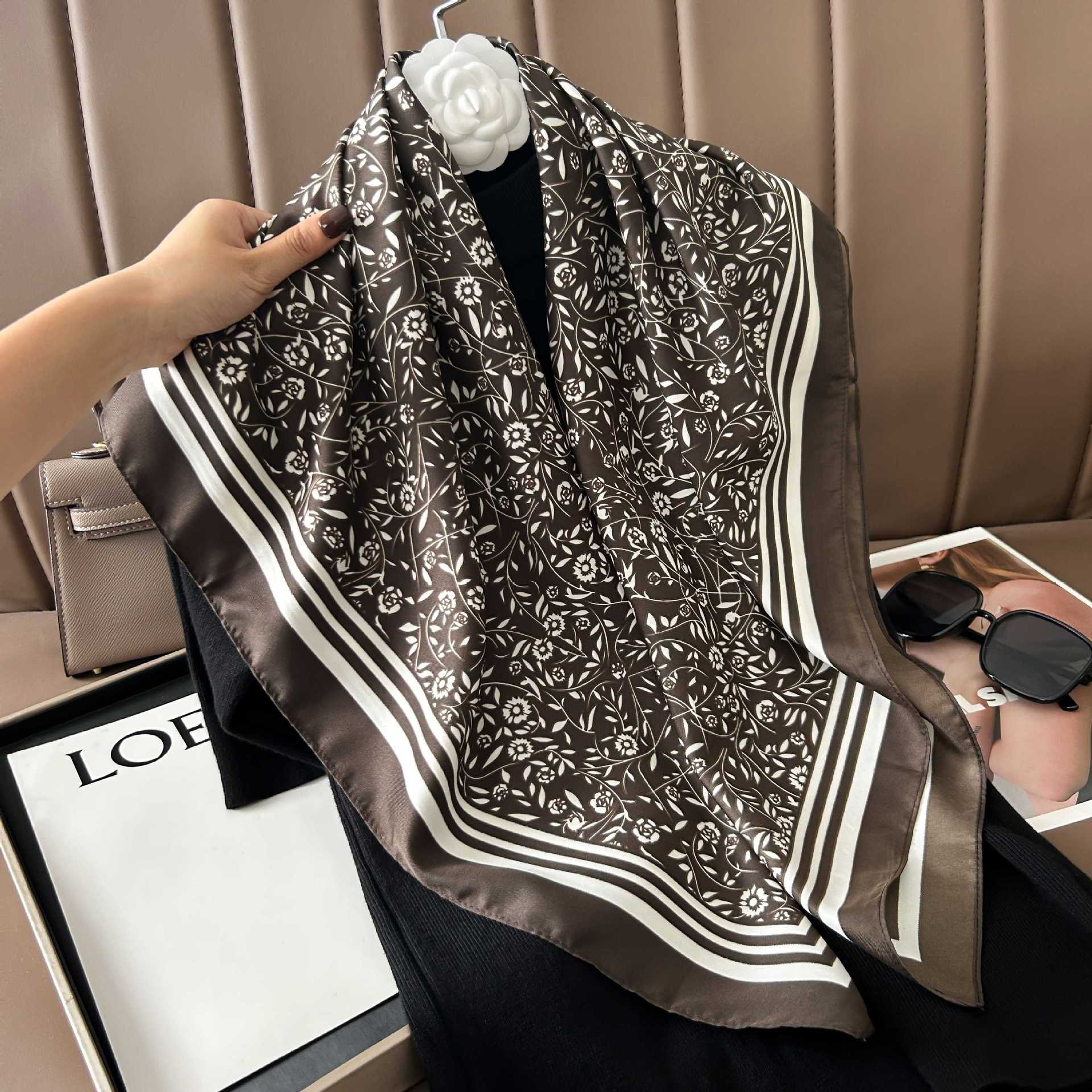 Picture of New 90cm Large Square Silk Elegant High-grade Decorative Shawl Women's Silk Scarf Fashion All-match Professional Scarf