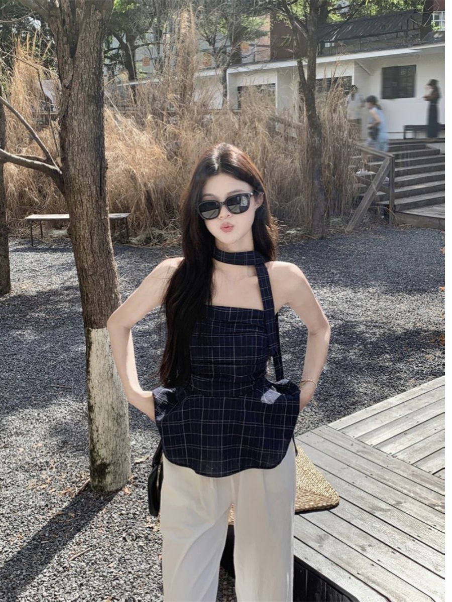 Picture of Retro Hot Girl Chic Plaid Tube Top Women's 2025 Summer Waist Lace Sexy Off-Shoulder Top