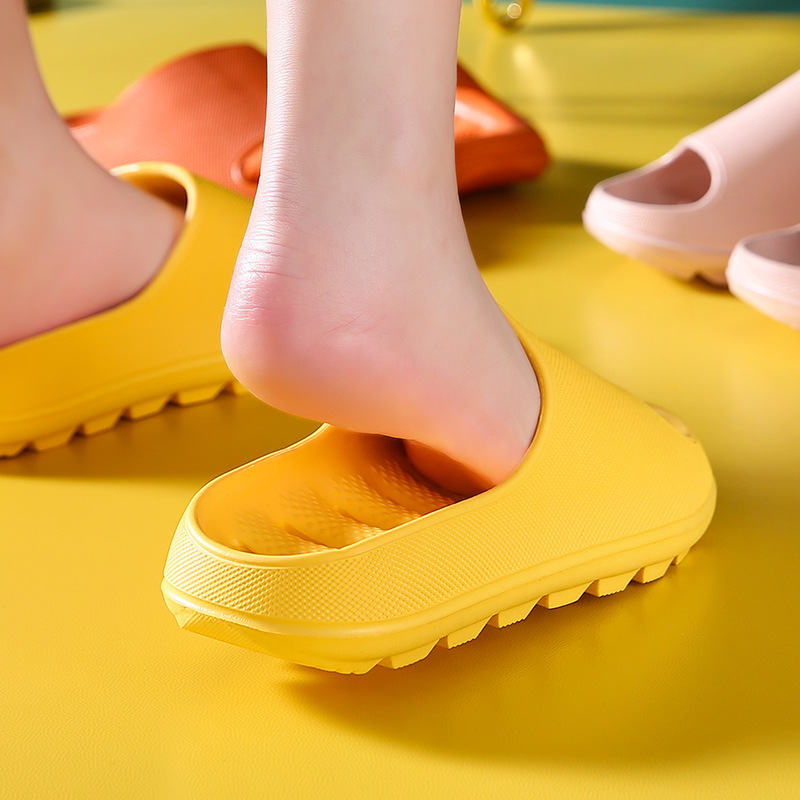 Picture of New High-heel Leakage Slippers Women's Thick-soled Bathroom Bathing Home Indoor Non-slip Household Hollow-out Men's Leakage Sandals