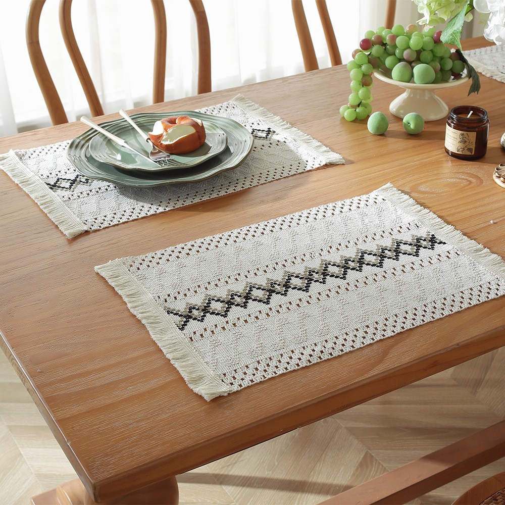 Picture of Amazon new cotton and hemp rope placemat holiday placemat woven color matching striped tassel bowl mat spot wholesale