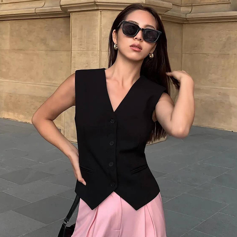 Picture of 25 Years Black V-Neck Suit Waistcoat Women's Summer New Retro Stacked Cardigan Vest Sleeveless Elegant Top