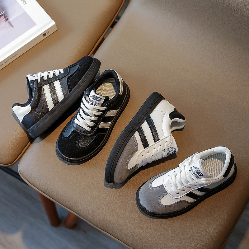 Boys Casual sneaker 2024 Autumn New Children's Soft Sole Running Shoes Girls' Board Shoes Vintage Student Shoes