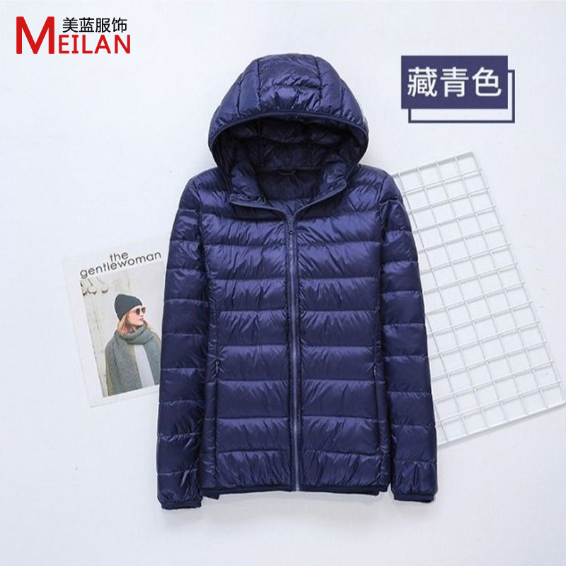 Picture of Women's down Jacket 2025 New Short Style Lightweight Thickened Warm Slim Fit Korean Style White Duck down Fashion Coat Wholesale
